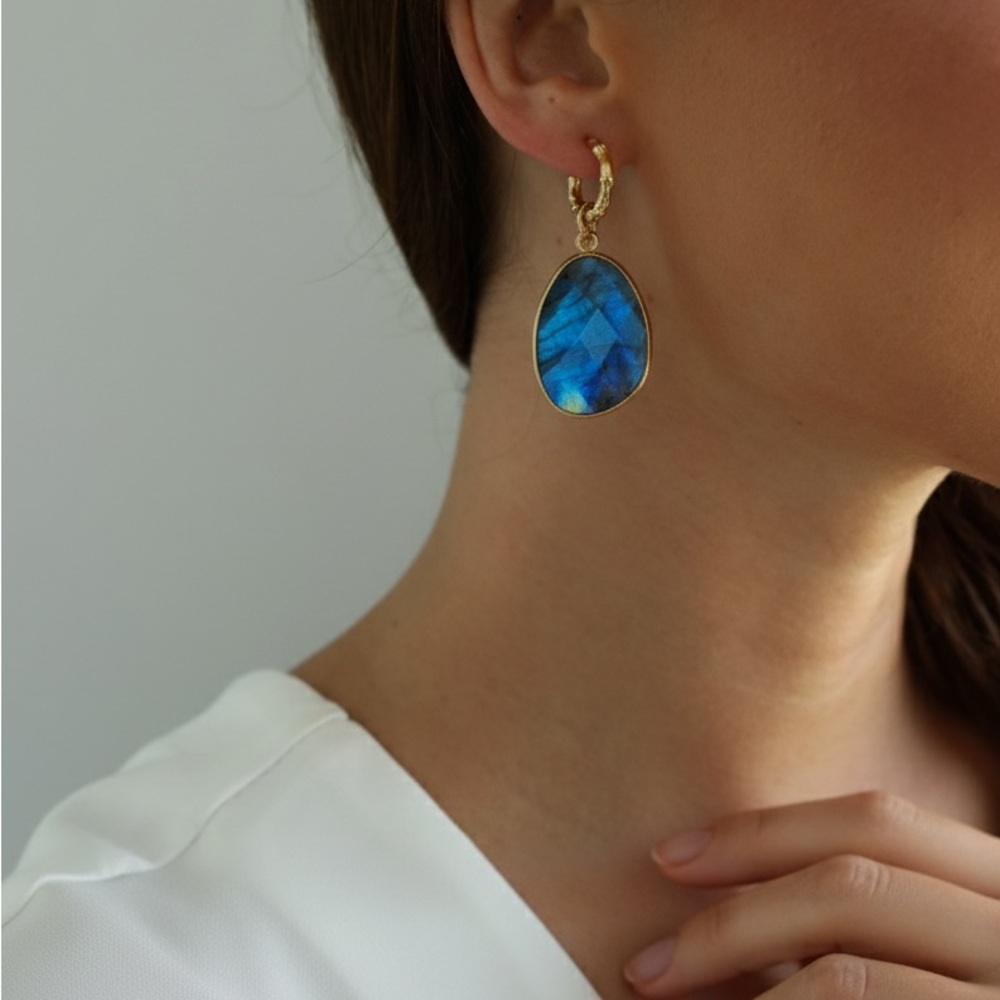 Natural Laboratoire Drop Earrings
